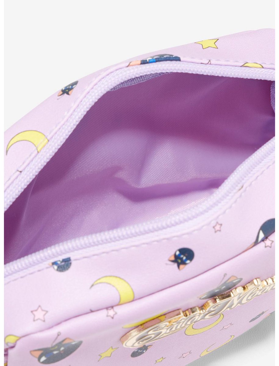 DO YOU NEED MORE SAILOR MOON BAGS?

If so, you're in luck! New Luna P bag from <a href="/HotTopic/">Hot Topic</a> 
DETAILS: sailormoonfannetwork.com/blog/hot-topic…