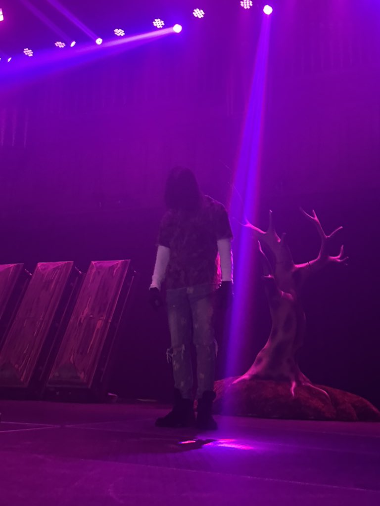 baaylss's tweet photo. SESH FOREVER @TeamSESH https://t.co/g3d44XvjkD