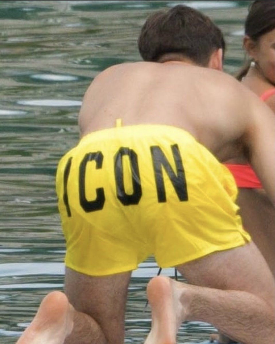 clara tweet media