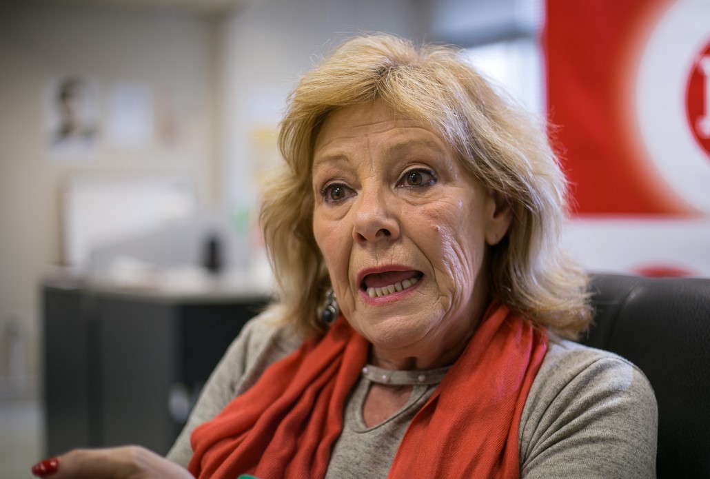 CBA_Hoy's tweet photo. Liliana Olivero, candidata a gobernadora de Córdoba por el Frente de Izquierda de los Trabajadores - Unidad, dialogó con #NadaFake sobre las propuestas de su plataforma y criticó con dureza a la gestión actual: “Invirtieron en embellecer la pobreza”.
https://t.co/jitLtX3uki https://t.co/ERH5O2ELje