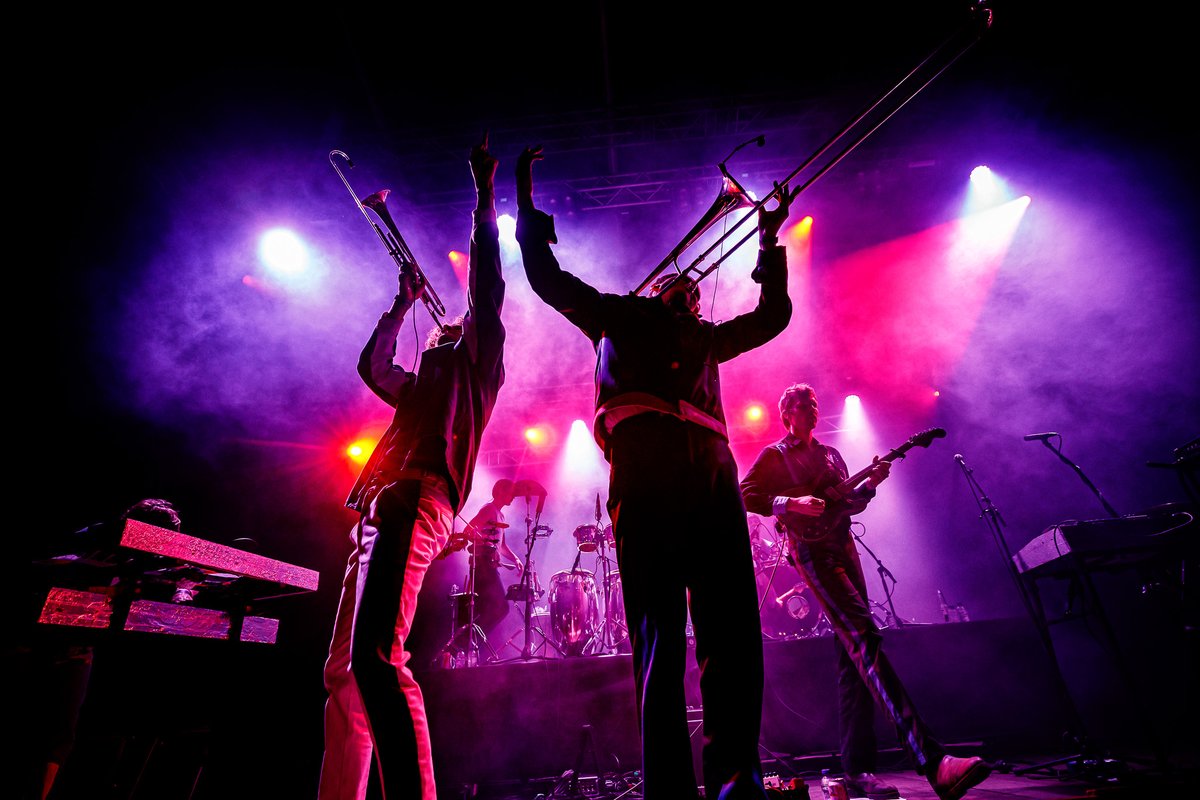 Dauwpop by night 🌙✨ met Jungle By Night! 🎺

📸 Bart Heemskerk