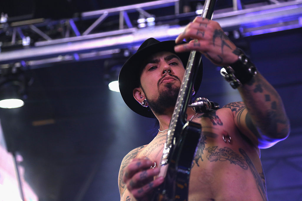 Happy birthday Dave Navarro! born in 1967     