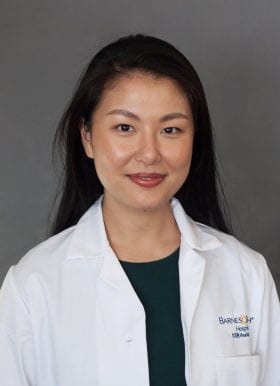WashU_CT's tweet photo. .@WashUSurgRes's Louisa Bai, MD, received a Young Investigator Award at the 2023 American Transplant Congress (@ATCMeeting) for her presentation on Maintenance of Lung Graft Tolerance is Dependent on Continuous Recruitment of Foxp3+ Cells to Allografts. Congratulations Dr. Bai! https://t.co/HZ2BjS76gB