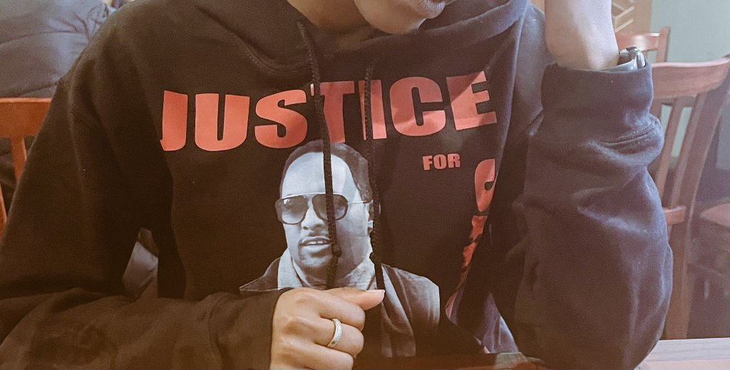 liverbird3167's tweet photo. Samson Teklemichael's family is living a nightmare after his abduction in Nairobi. It's time to come together, support them, and demand justice. Spread the word, and let's bring Samson home! 
#Justice4SamsonKE 

@WilliamsRuto @AbiyAhmedAli @AmnestyKenya @thekhrc @HakiKNCHR @hrw https://t.co/6TxOiX0OmH