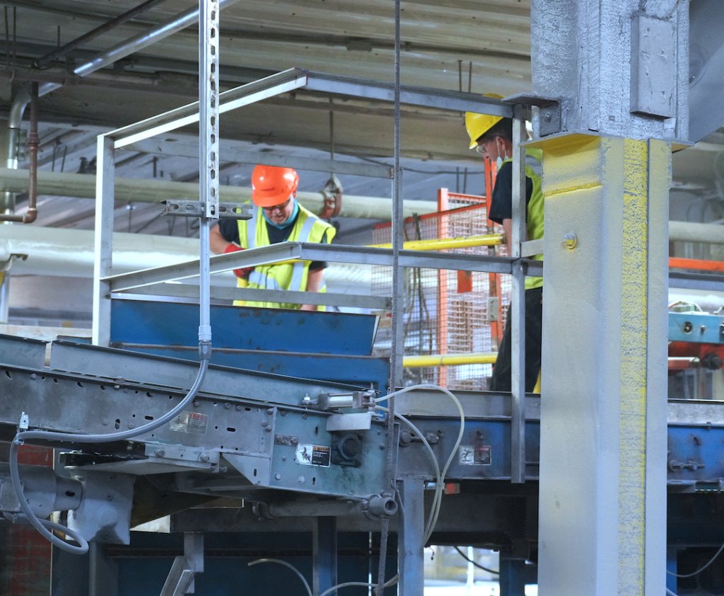 adaptecsolution's tweet image. June marks National Safety Month and at Adaptec safety starts with us. Our commitment to safety is reflected in our policies, procedures, and training programs that are designed to create a safe working environment for everyone.
#nationalsafetymonth #safetyfirst