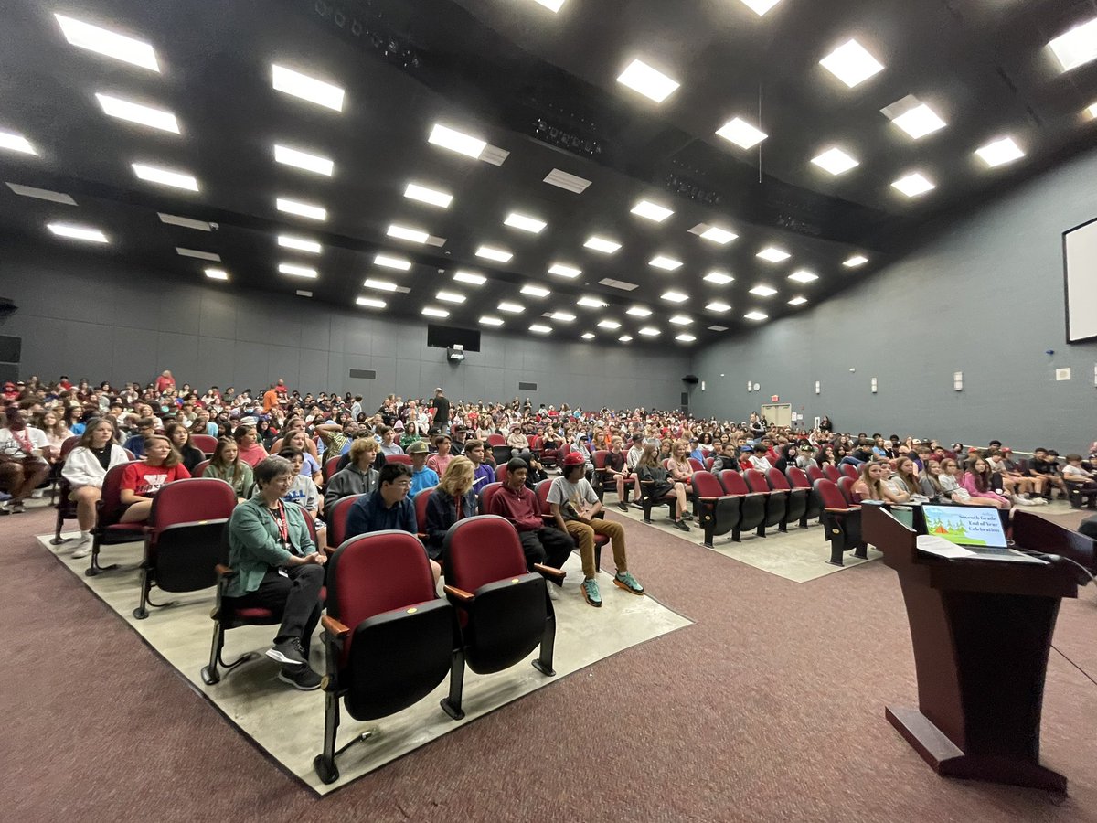 Yorkville Middle School tweet media