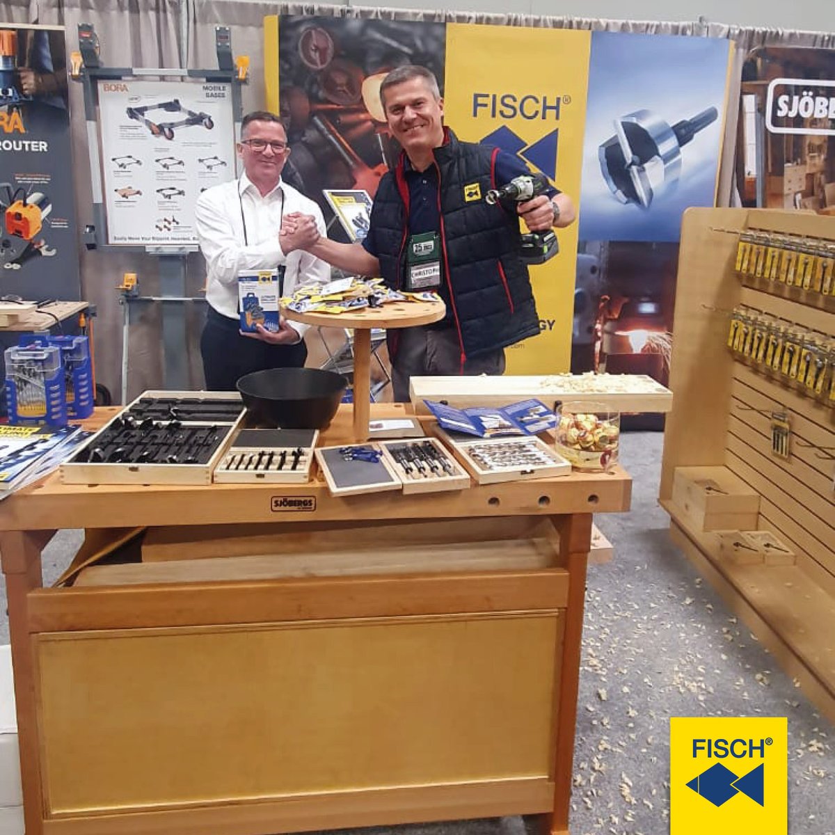 fischtools's tweet image. We‘re rocking Woodcraft‘s National Sales Conference &amp;amp; Vendor Trade Show 2023 in Columbus today and tomorrow! Come by and check out our premium tools - quality and precision made in Austria! 🇦🇹 #fischtools #tradeshow #madeinaustria #qualitytools #premiumtools #mozartkugel