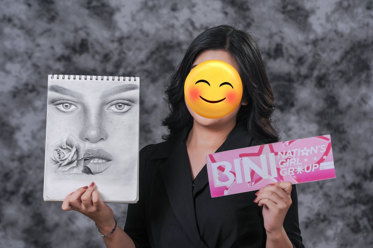 I'm back to post this. I just graduated yesterday and got my fun shoot photo. I obtained this banner during Dinagyang 2023, and that was the first time I saw BINI. My heart was so full during that moment. To my BINI girls, you guys saved me from sadness. Thank you so much! 🫶🫶