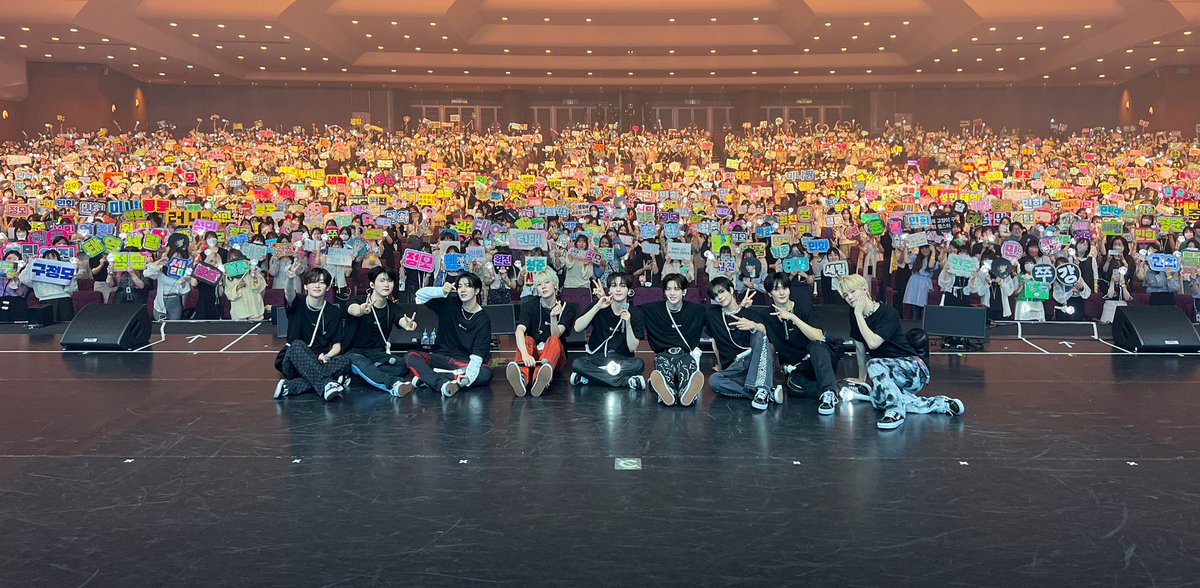 [📷]
2023 CRAVITY THE 1ST WORLD TOUR 'MASTERPIECE' IN JAPAN
YOKOHAMA  DAY 1
2023.06.06

#CRAVITY #クレビティ #크래비티
#CRAVITY_1ST_WORLD_TOUR
#MASTERPIECE