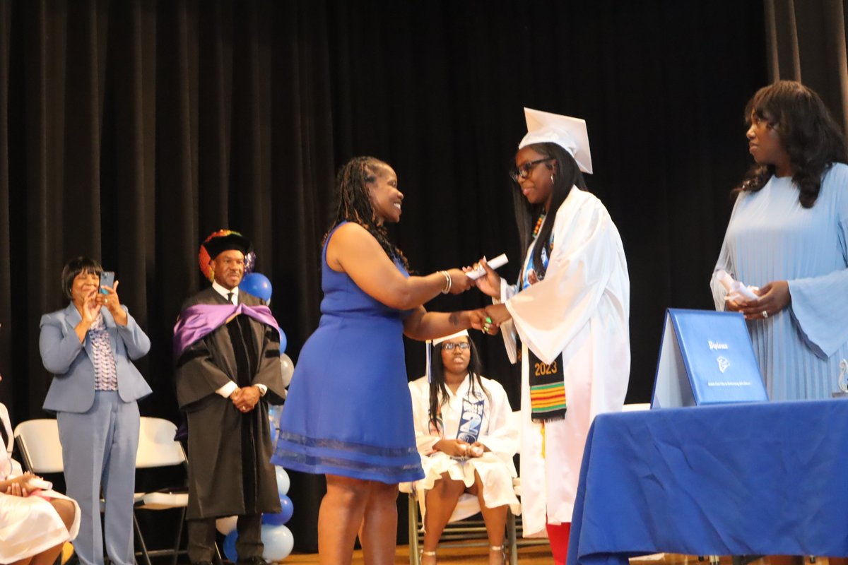 Congratulations to Avalon Park  School Class Of 2023! You deserve it after all your hard work and dedication.