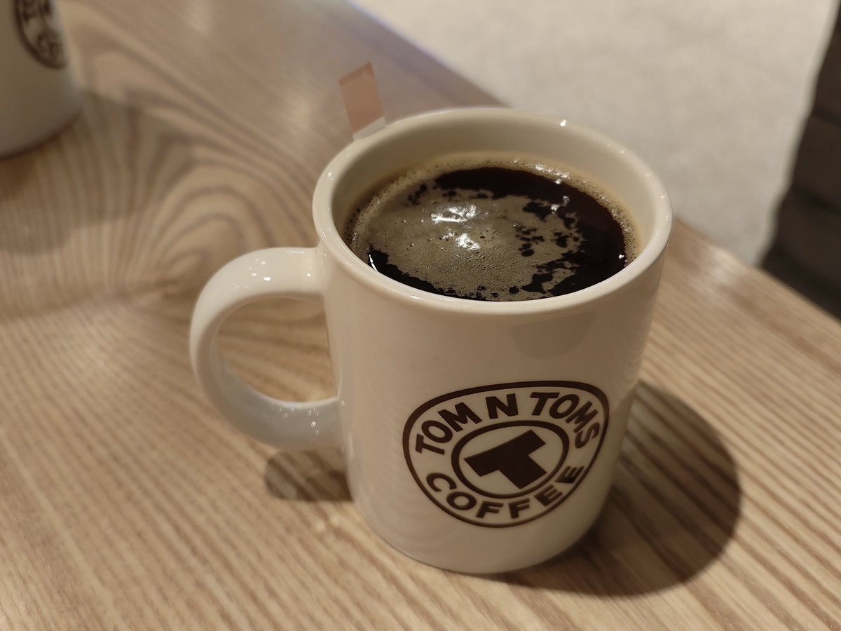 Yutaihikou's tweet image. 食後にコーヒー☕
TOM N TOMS 双和茶があるんですね😯
ドリップコーヒーは東ティモールで🙂

#TOMNTOMS
