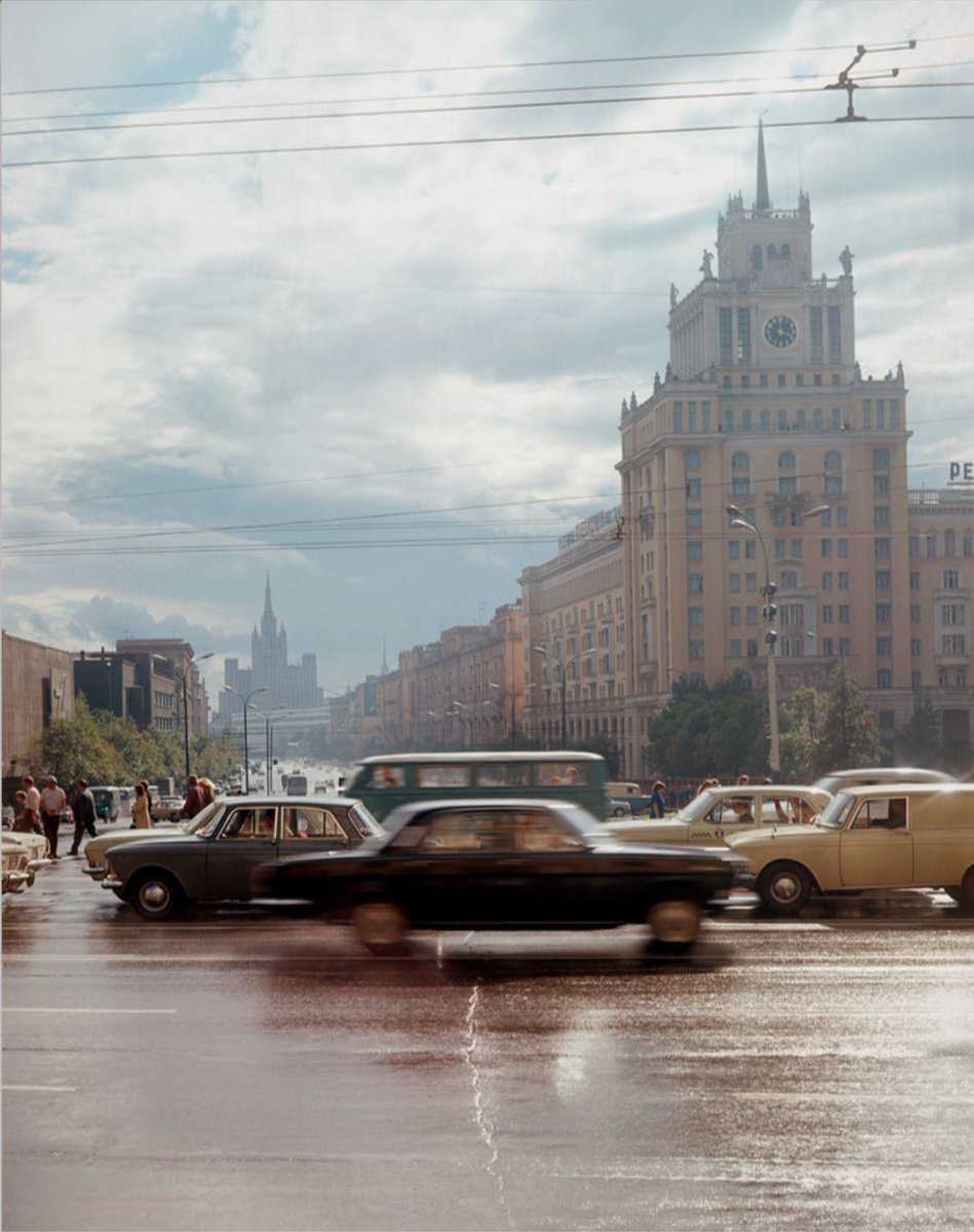Triumphal Square in Moscow, 1970s
(photo by Nikolay Rakhmanov)