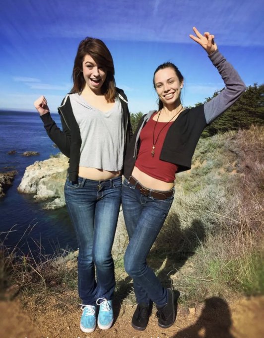 Look what I found!! Thanksgiving trip 2014  Me and @xAIDRAFOXx https://t.co/n6ds0G2vWe