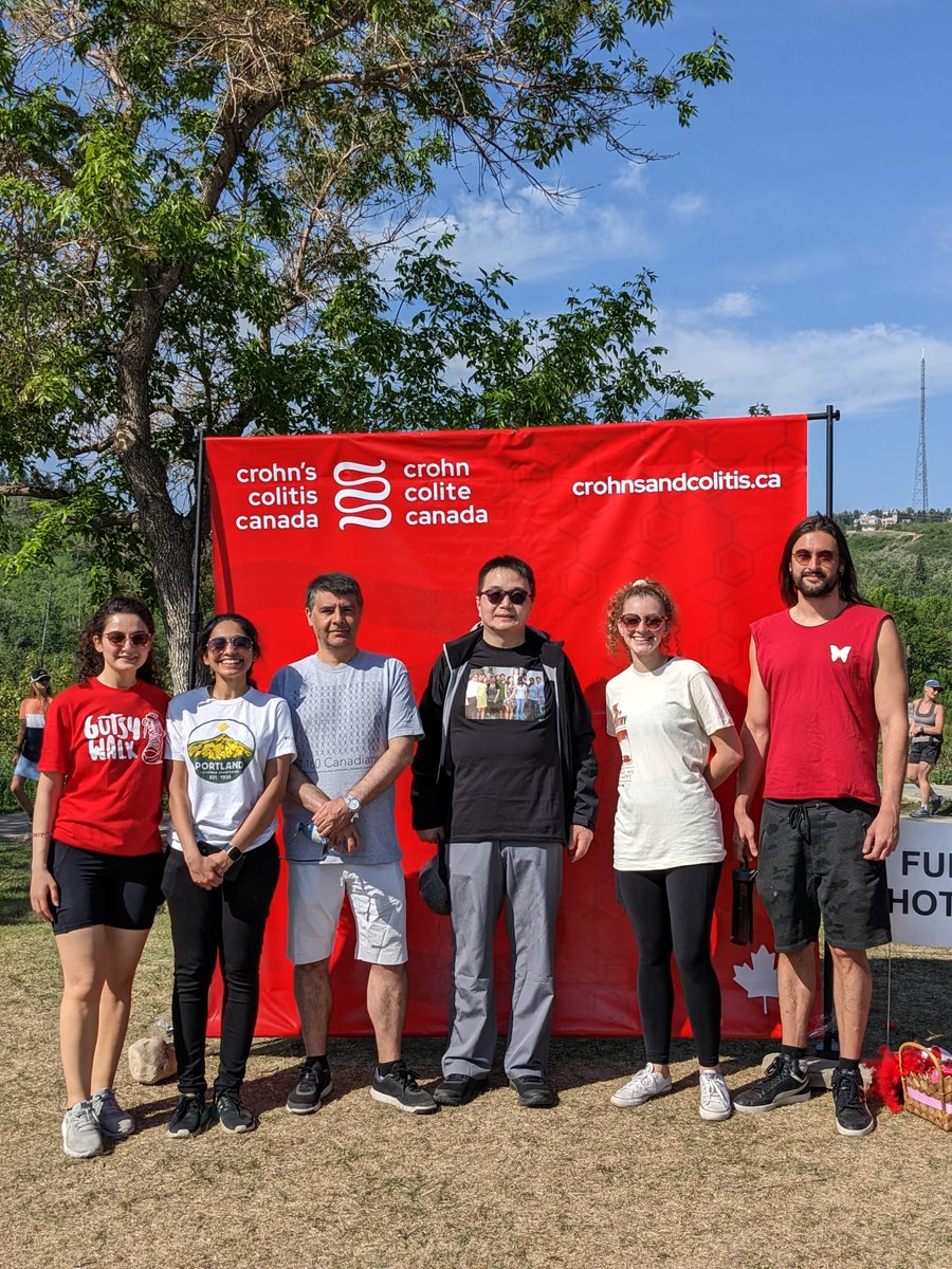 Lab_DerekMcKay's tweet photo. This year the McKay lab was proud to participate and volunteer in the annual #Gutsywalk for @getgutsycanada: Dr. Bear- aka- James, in Vancouver and the rest of us in Calgary! Thank you to everyone who came out to support the IBD community.
#IBD #Crohns #Colitis #gutsywalk2023 https://t.co/qdCV0aEZdo