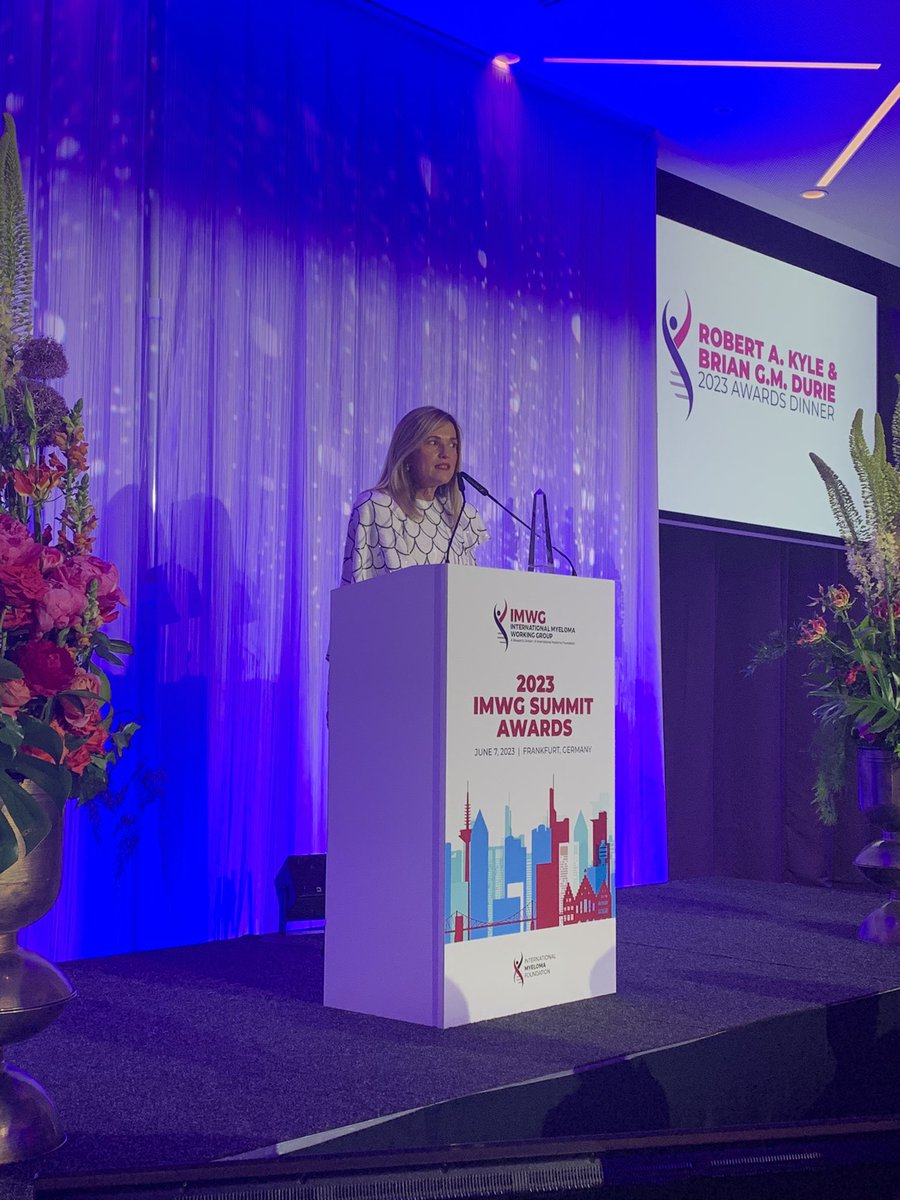 paurotero's tweet image. Congratulations Marivi!!! For such a great achievement, so well deserved!!  Always inspiring us 🥰🥰🥰🥰🥰🥰😘 @mvmateos @IMFmyeloma