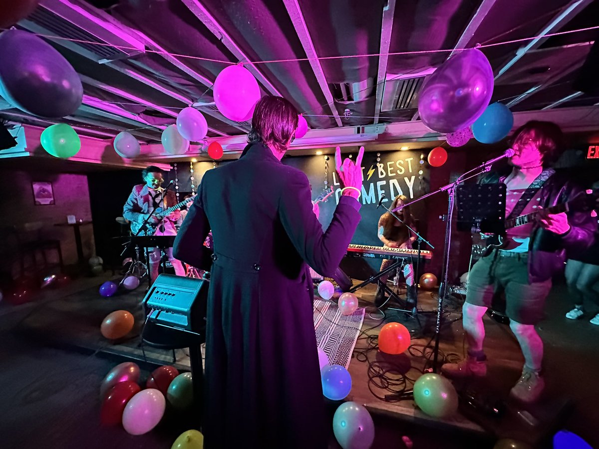 We are doing a show TONIGHT <a href="/lastbestcomedy/">Last ⚡️ Best ⚡️ Comedy</a> &amp; we are looking for 1 lucky audience member to join us!

Come out. Sign up. Let’s gooooo!!

TIX @ lastbestcomedy.com