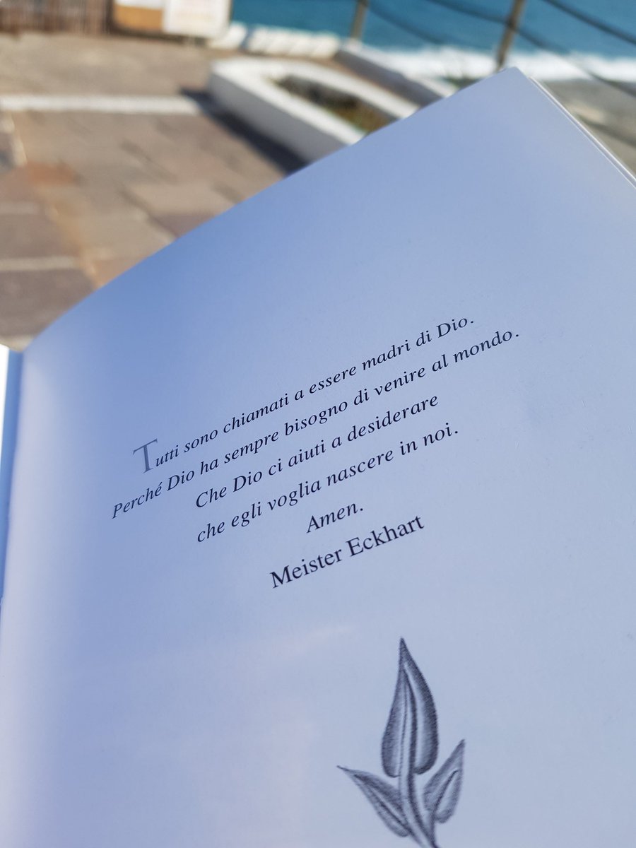 cinziapedrani's tweet photo. #marinamarcolini da voce alle donne dei Vangeli. 
Ed è pura poesia.
#pervocedidonna un #librodaleggere 🤗 https://t.co/aMVpT5J0Zg