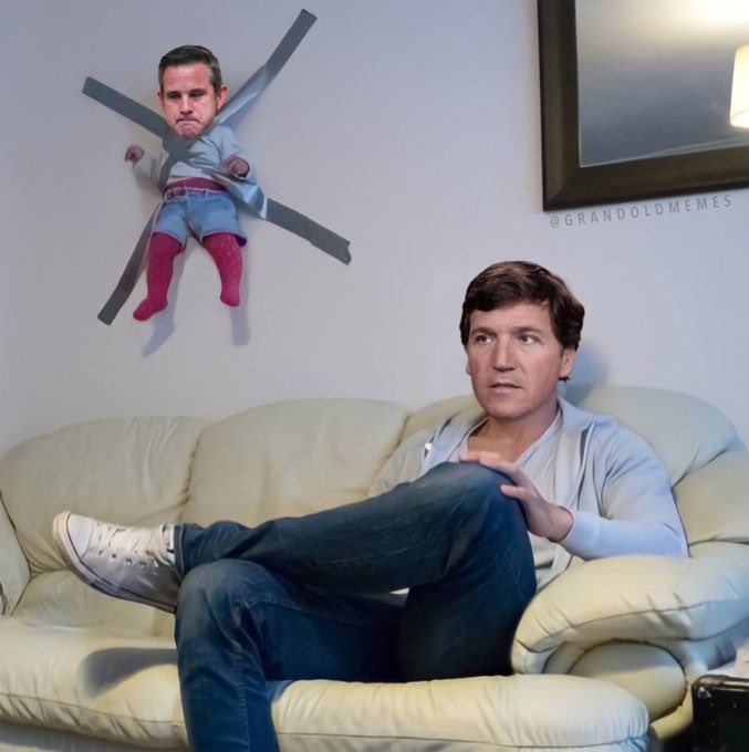 MsAvaArmstrong's tweet photo. Who did this?  Lmao https://t.co/fyB0z72vdX