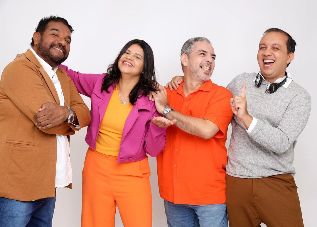 O time de locutores mais amado de Recife 🫶🏽 Quem concorda, curte e deixa comentário 🧡

#recifefm #aminhapaixão