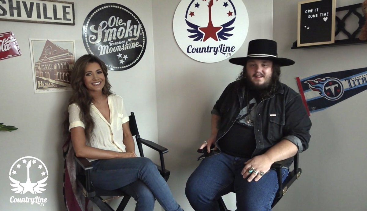 CountryLineTV's tweet photo. Check out our latest interview with @TUsreymusic, who has had not one but TWO songs used for hit TV shows! Tune in to find out which shows they are, to hear all about his current 46 date tour and more!
#countrylinetv #country #countrymusic #newinterview
https://t.co/L6pqOwsbyM https://t.co/nVCC0otjy2