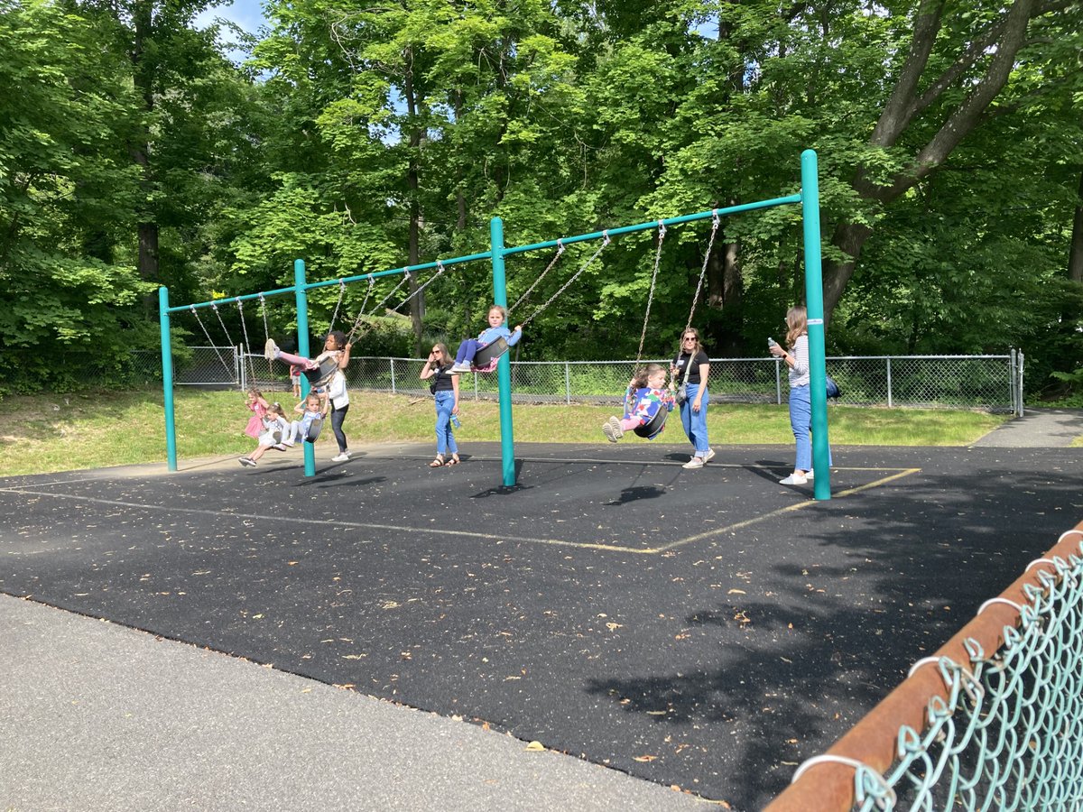 Debbie Alspach tweet media