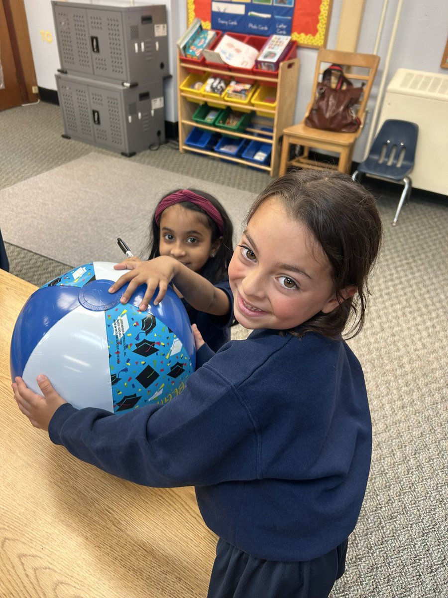 The kindergarteners autographed beach balls. ❤️ We love our friends!🥰