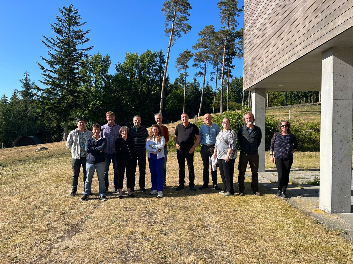 Thrilled to have hosted an incredible gathering of experts for the EuroMarine workshop on invasive alien species! Our combined knowledge and passion for marine conservation will pave the way for effective solutions.
<a href="/NATsdu/">SDU Science</a> #EuroMarine #InvasiveAlienSpecies #MarineConservation