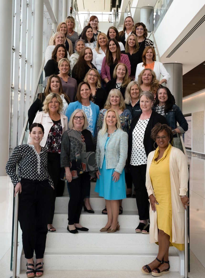 Metro Investment Advisor Barbara Quinn was recently recognized at TruStage’s Women of Distinction event. Congratulations to Barbara & all the honorees! #womeninbusiness #womenofdistinction #credituniondifference #womenexecutives #financialservices #financialplanning