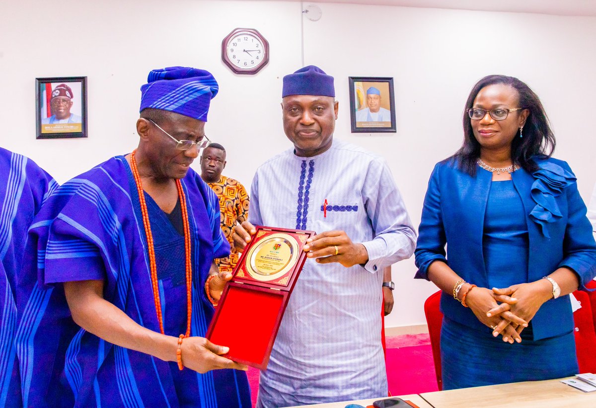 biodunaoyebanji's tweet photo. It was an honour to receive members of the Nigerian Association of Chambers of Commerce, Industry, Mines, and Agriculture (NACCIMA), led by the outgoing President Ide John Ude- Agbala, at the Governor's office, Ado Ekiti.

#Investekiti
#ProudlyEkiti 
#iloveekiti https://t.co/VWbH8FdEEt