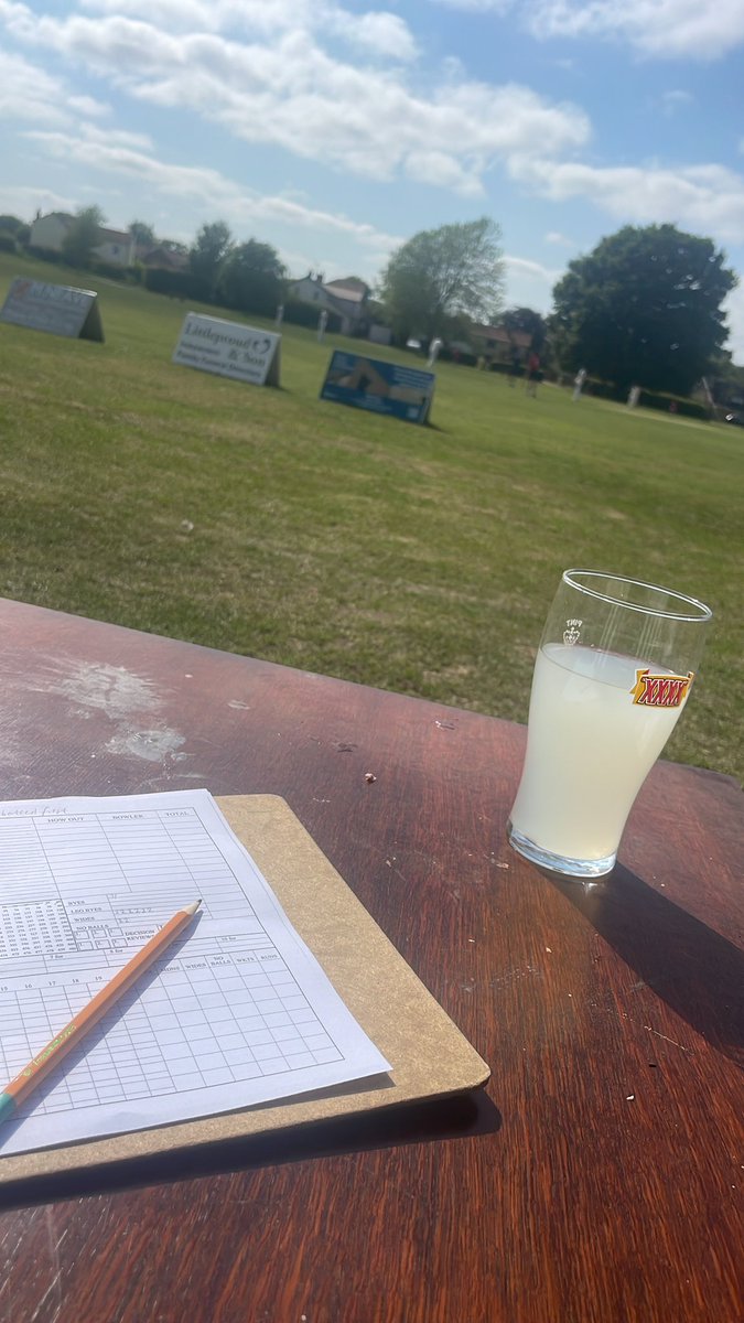 NeatherdSport's tweet photo. A big thank you once again to @BCCbears for hosting our y10 home fixture this afternoon vs @WymCollPE 🙌🏽 brilliant hospitality once again, our guys really enjoyed themselves despite being on the losing side. They put in a sterling effort against a strong opposition! 🏏🏏 https://t.co/PvDh0e1wuM