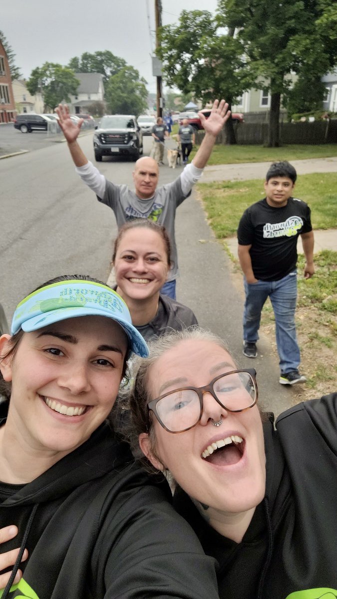 #HappyGlobalRunningDay from Team Ashworth!!

Some of us went out for an early afternoon run/walk to celebrate the global holiday! What did you do today to celebrate?

#nationalholiday #globalrunningday