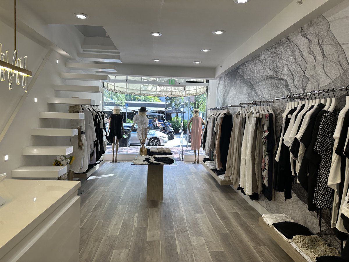 DIGSNY's tweet photo. DIGS new location in Coconut Grove, Miami now open!! Come visit us in this incredible neighborhood🌴 https://t.co/F0sII0pFUY