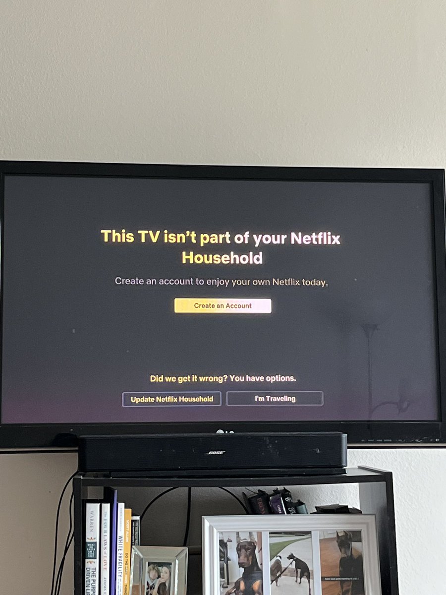 m14wvi's tweet photo. @netflix y’all can go to hell https://t.co/1x3s01Mn2G