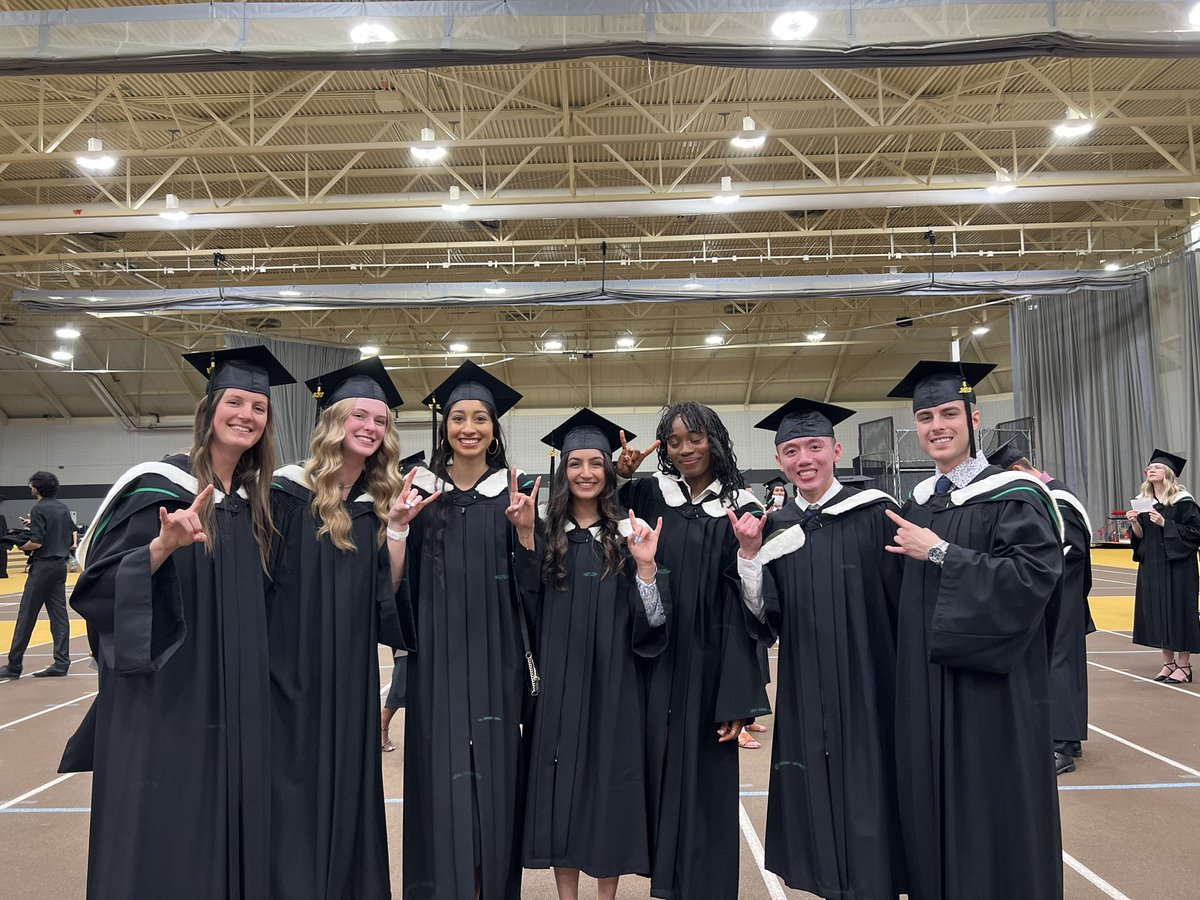 Congratulations to all of our 2022/23 graduates! 

We are so proud of your hard work and dedication! 

#UManitoba #UMConvocation2023