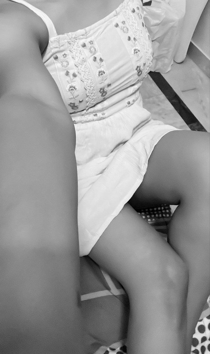 PrakashPawanis4's tweet photo. Just done shows she made my cock cumm lot
She genuine girl https://t.co/UUjdIkQYWK