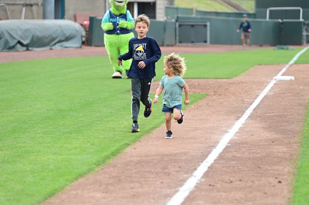 Hey, Batter Batter! We are just 2 days away from Play Ball Weekend with the Lynchburg Hillcats. A day dedicated to all things fun for our Lynchburg Area youth!
#PlayBallWeekend #SupportingKids #CreatingOpportunity #YouthSports #LynchburgVA #Hillcats