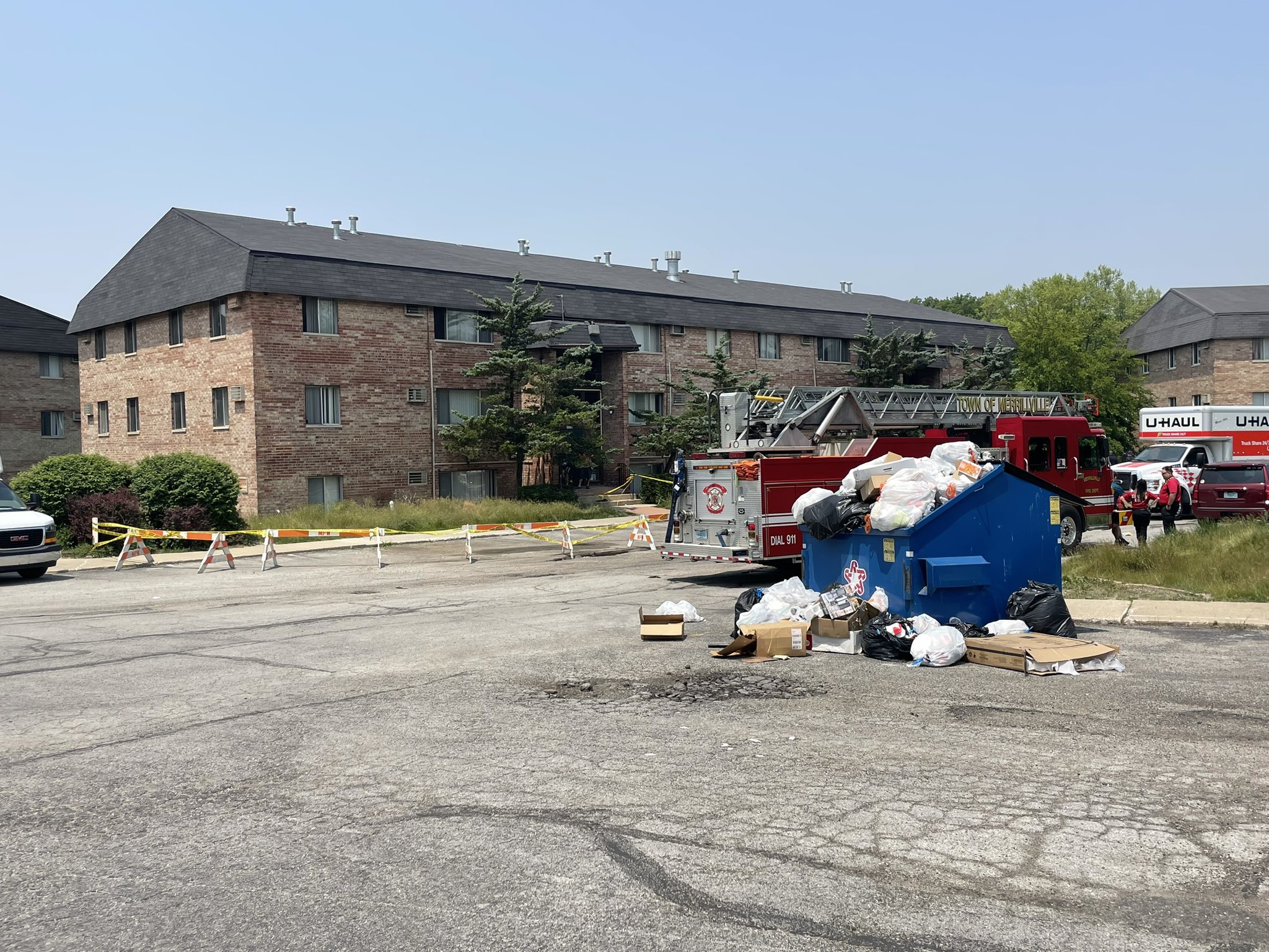 Courtney Spinelli on Twitter "Residents in one apartment building at