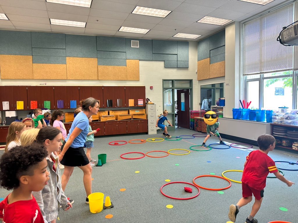 Ms.Johnson tweet media