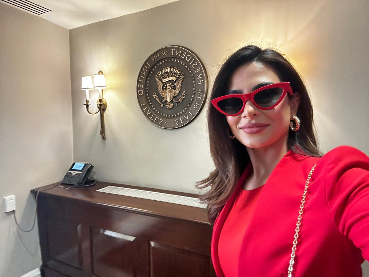 Emeraude Toubia tweet media