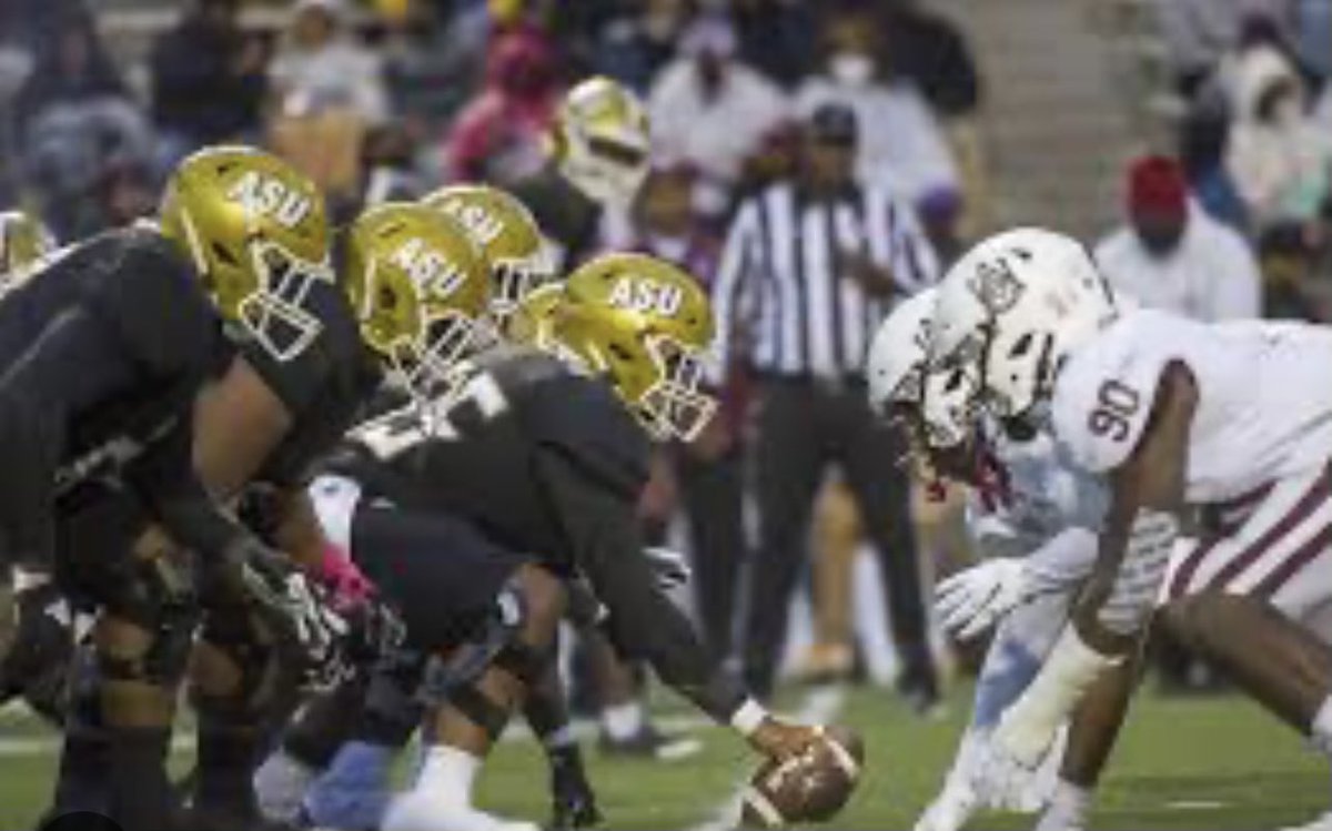 Blessed to receive my first D1 offer today after a great conversation with <a href="/Coach_Nelson42/">Coach Don Nelson Jr</a> . 
<a href="/CoachL__/">Coach L</a>  <a href="/CoachHsbs/">Haston Coates</a> <a href="/byron_devinner/">Byron De'Vinner</a> <a href="/HallTechSports1/">Hall-Tech Sports</a> <a href="/RecruitTheDale/">GardendaleRecruiting</a> <a href="/GdaleHSFootball/">Gardendale Football</a> <a href="/AL6AFootball/">Alabama6AFootball</a>