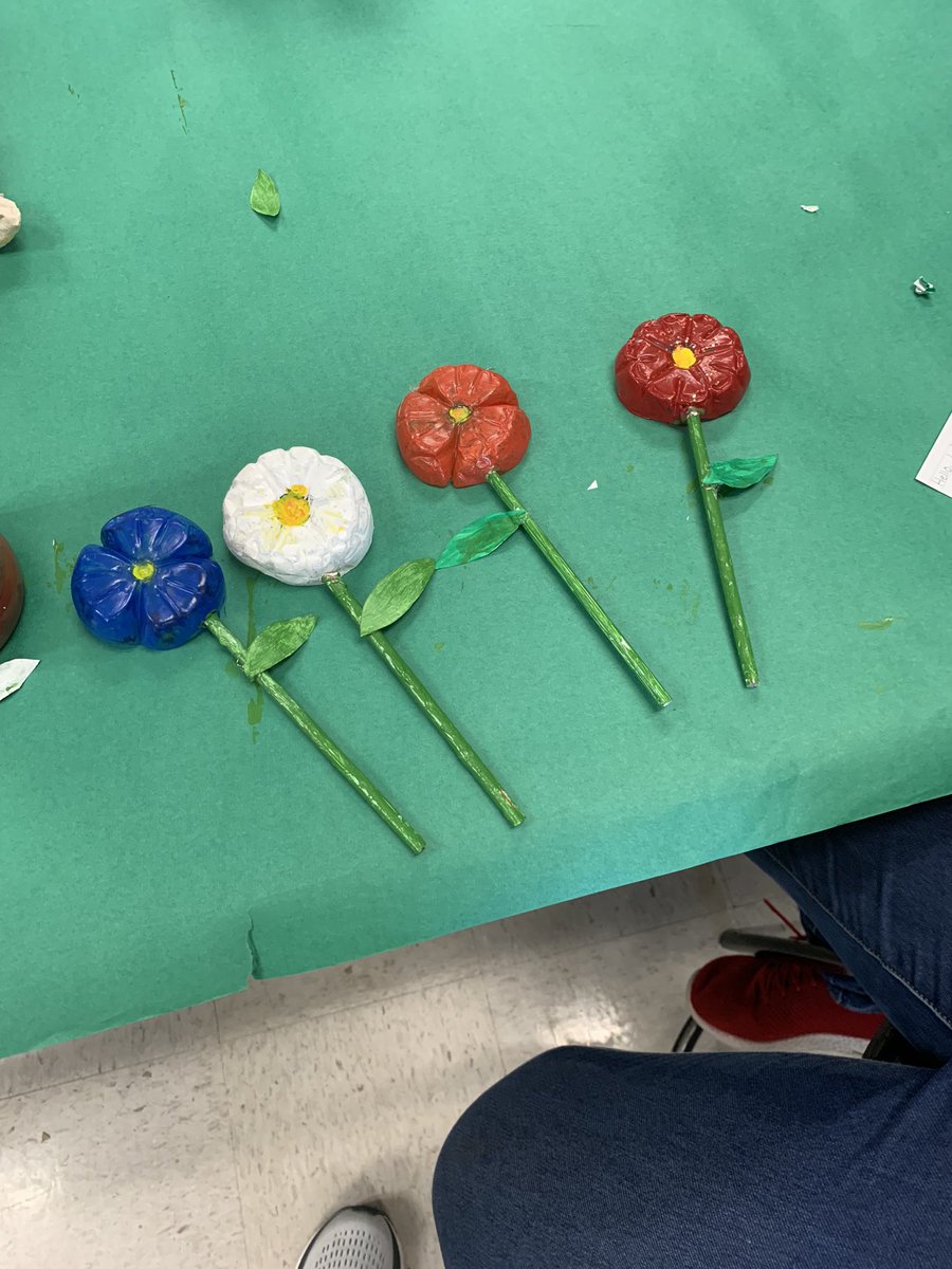 Andrea Stewart tweet media