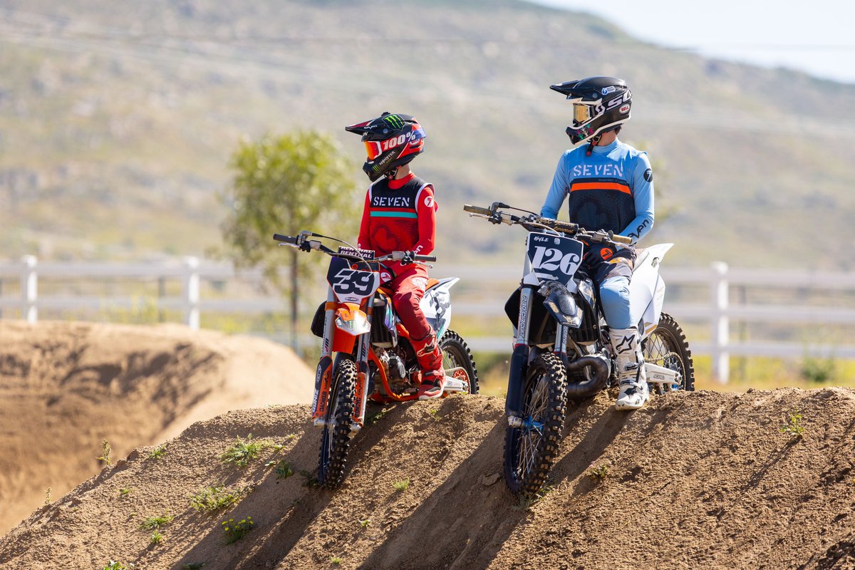 Which Midway Kit are you choosing? 🤔