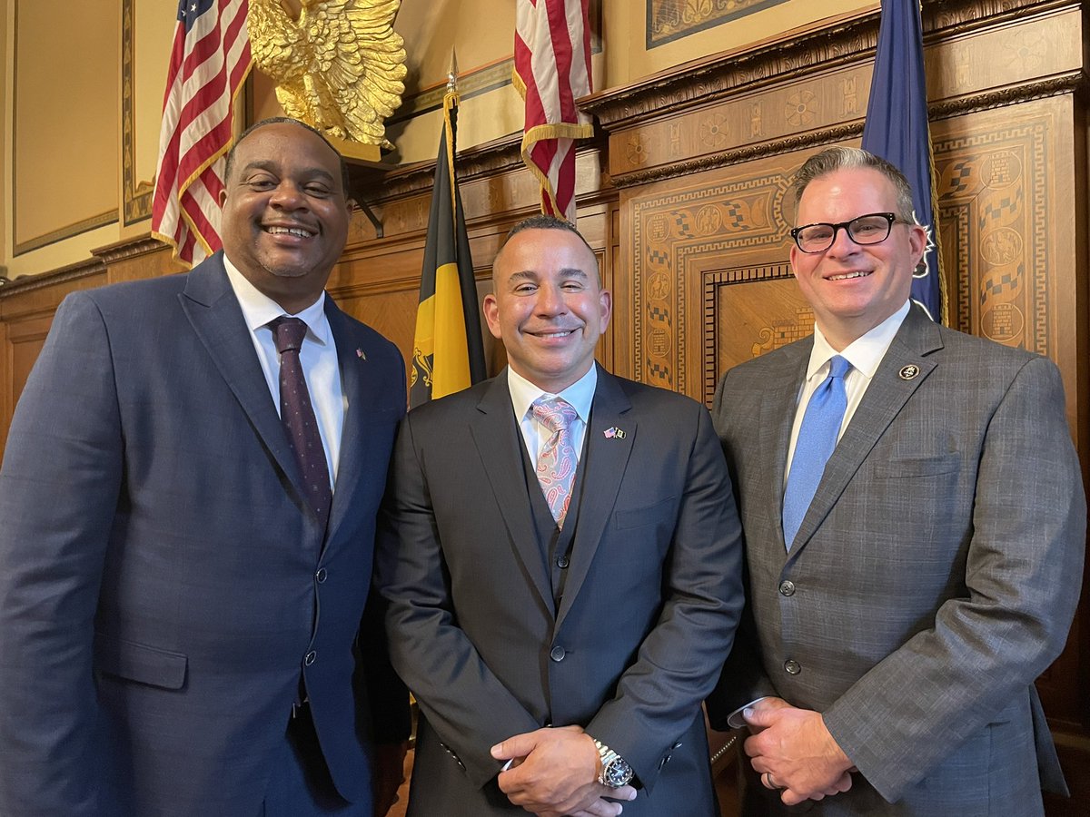 Congratulation’s to the City of Pittsburgh New Chief of Police Larry Scirotto.  Photos from the Swearing In Ceremony.