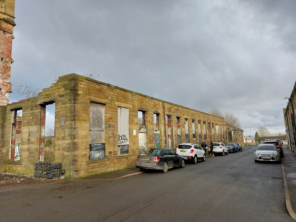 TriangleArch's tweet image. Pleased to have submitted Newsome Mill planning app with @CollabLiving @ConnectHousing

Built in 1827, it was destroyed by fire in 2016. Design proposals are for 45 apartments within the Grade II listed structures, alongside 33 dwellings &amp;amp; pedestrian-friendly landscaped streets