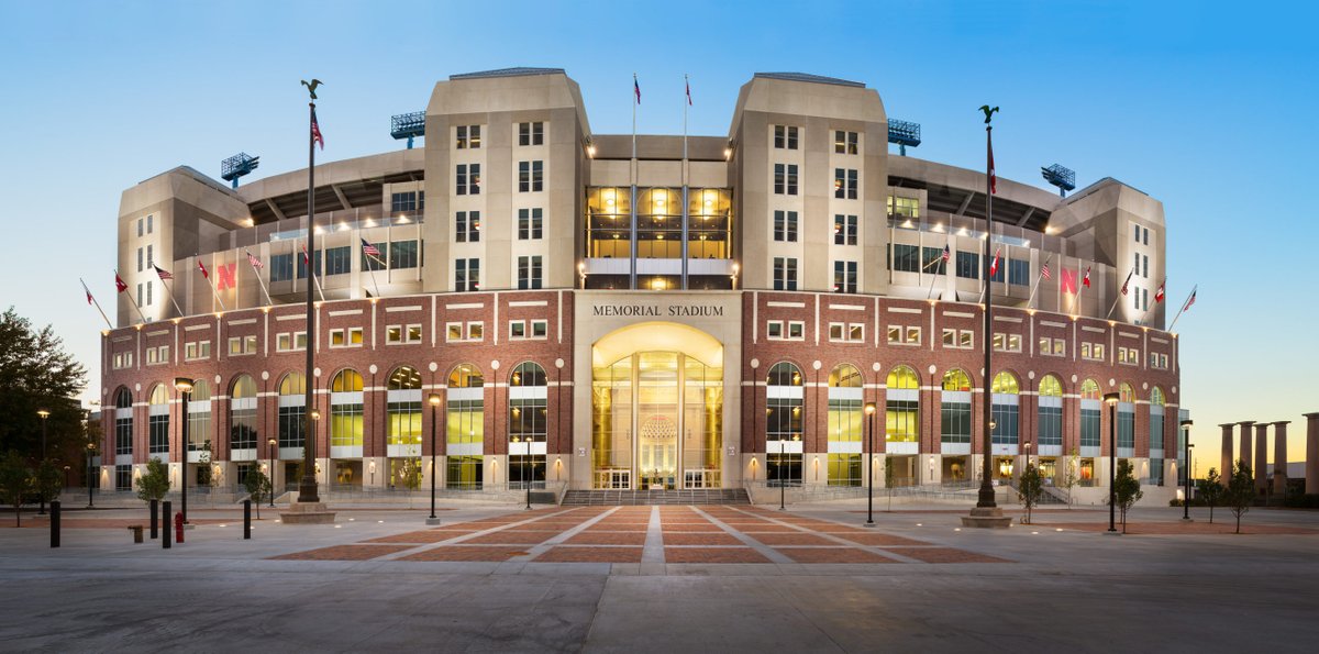 cfbcampustour's tweet photo. Every rendering of a new NFL office building just grows the appreciation for our classic college football cathedrals... https://t.co/UVfw1gNyPb