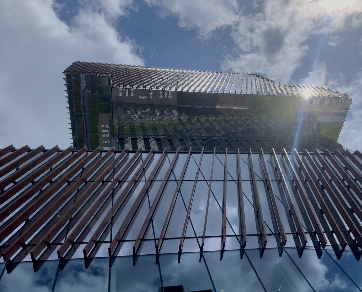 Great to hear about coordination on climate work from both Gov <a href="/maura_healey/">Maura Healey</a> and <a href="/MayorWu/">Mayor Michelle Wu 吳弭</a> at this morning’s <a href="/BosGreenRibbon/">Boston Green Ribbon Commission</a> meeting.    <a href="/BU_Tweets/">Boston University</a>’s Net-Zero masterpiece was a perfect location.