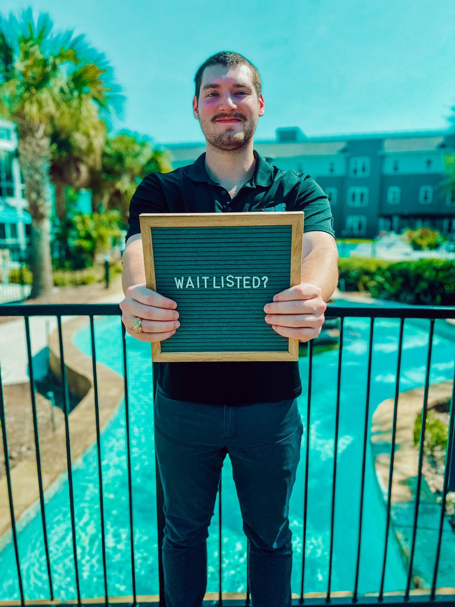CambridgeatCS's tweet photo. 𝗪𝗮𝗶𝘁𝗹𝗶𝘀𝘁𝗲𝗱 𝗳𝗼𝗿 𝗼𝗻-𝗰𝗮𝗺𝗽𝘂𝘀 𝗱𝗼𝗿𝗺𝘀!? 𝗞𝗘𝗘𝗣 𝗥𝗘𝗔𝗗𝗜𝗡𝗚 𝗕𝗘𝗟𝗢𝗪!!🫶

Sign a lease here at Cambridge Hall and if you get a spot in on-campus dorms, we will FULLY RELEASE you from your lease with no fees associated! Give us a call for more information! https://t.co/I0ufVoAfkx