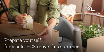 ArmedForcesIns's tweet image. #PCSing always brings about anxiety, but what happens when you add in the extra worry and stress of making a move without your spouse? Check out these eight tips to help you prepare for your solo PCS move. ow.ly/UlEJ50OE41b #OurMissionIsYou  #PCSseason #MilitaryLife