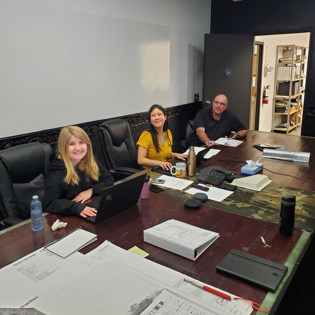 We appreciate all of our hardworking employees at H+L! Pictured are just a few super-talented people that make our company successful! ❤️

#cahp #aia #heatherandlittle #nrca #heritagerestoration #SMACNA #OAHP #APPRESERVATION #employeeappreciation #NationalRoofingWeek