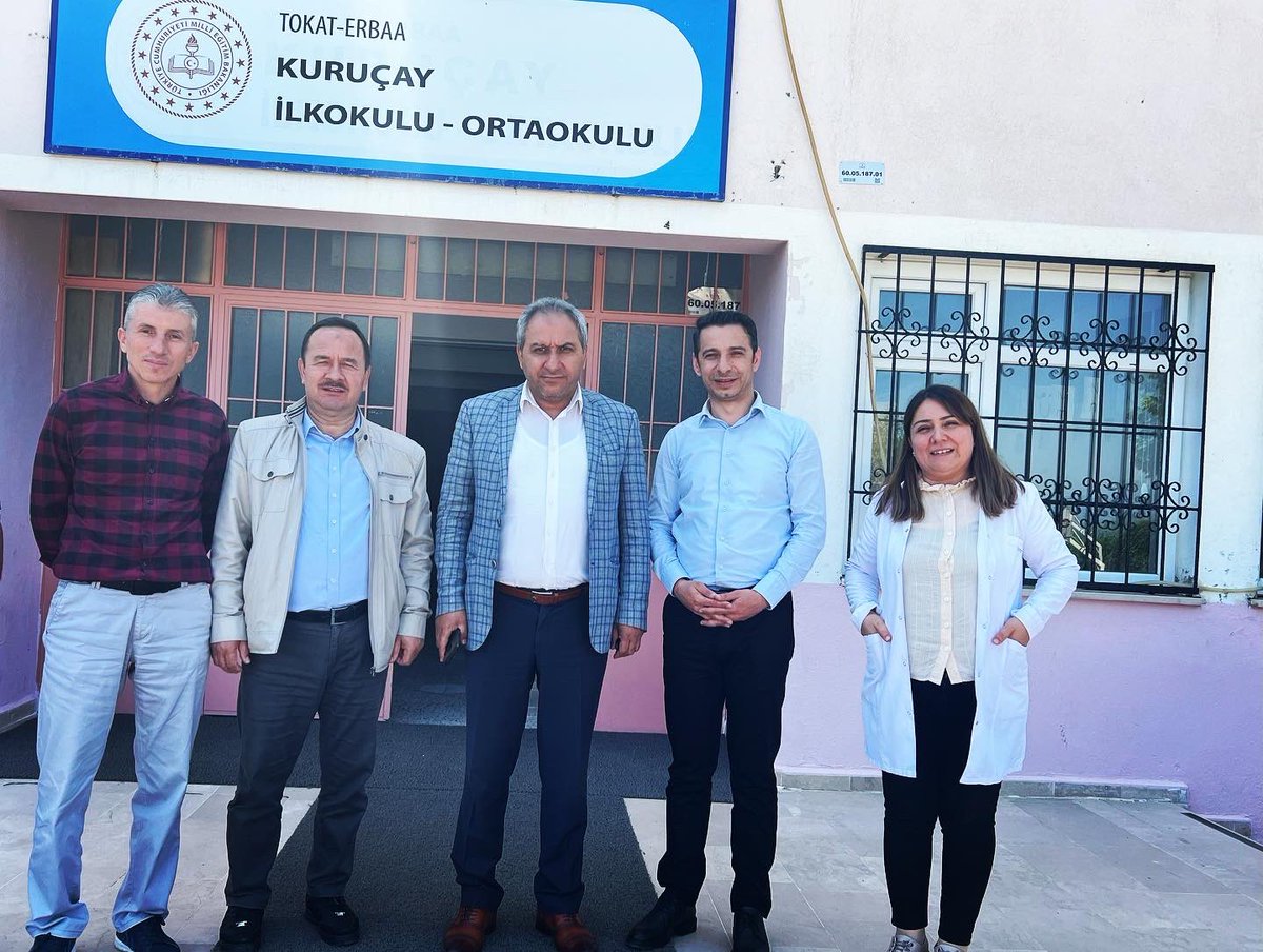 Sendikal çalışmalar kapsamında okulumuzu ziyaret eden Eğitim Bir Sen Erbaa başkanı Ömer ÇETİN müdürüme teşekkür ederiz.